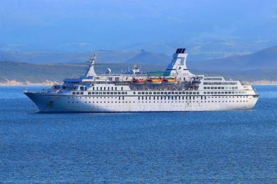 Special cruise ship in Mossel Bay