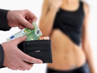 France outlaws paying for sex