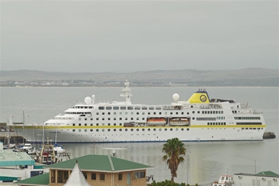 Luxury passenger ship in Mossel Bay