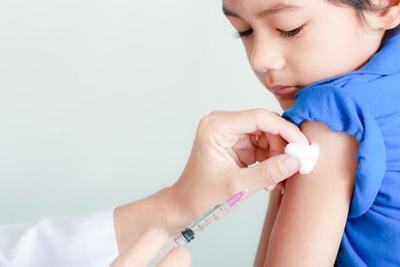 China to punish 357 over vaccine scandal