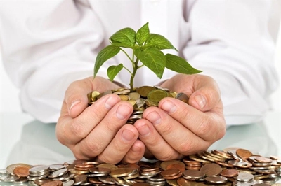 The risk of investing in an expensive stock