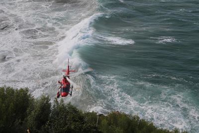 Update: Bakkie goes over cliff at Voëlklip