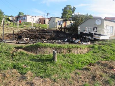 Knysna man dies in flaming house