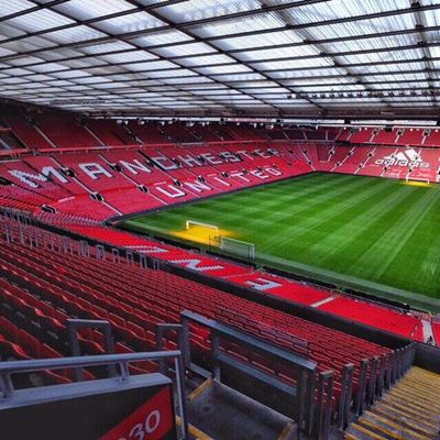 Security firm apologises for bomb scare mishap at Old Trafford