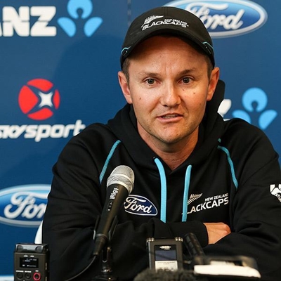 NZ coach Hesson extends contract