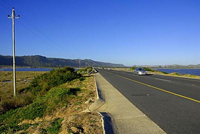Fire brings traffic to halt