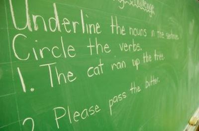300 primary school teachers fail grade 3 English test