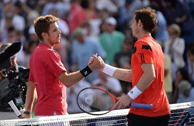 French Open: Murray takes on Wawrinka in semi-final