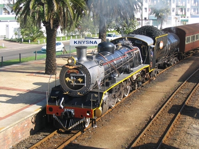 Restoration of Choo-Tjoe steam train line