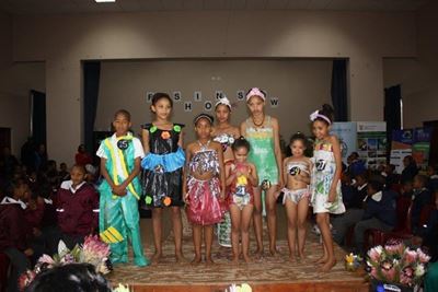 Laerskole hou herwinning-modevertoning
