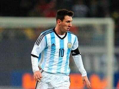 Messi becomes Argentina's all-time top goal scorer