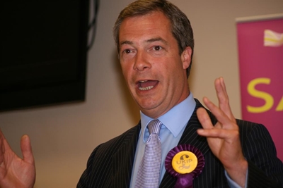 UK votes to leave EU in historic referendum