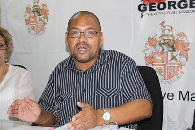 DA slyp messe vir George-burgemeester