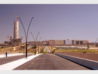 2 people killed outside Mall of Africa