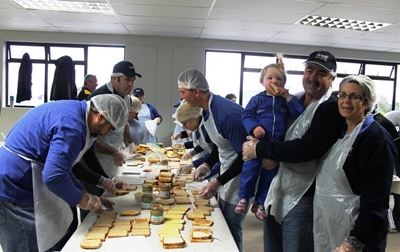 10 000 sandwiches for Mandela Day