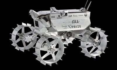 Suzuki and Hukato plan trip to the moon