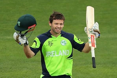 Joyce hits 160 as Ireland draw series