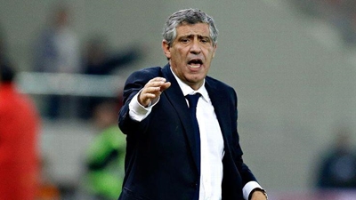 Portugal extend Santos deal