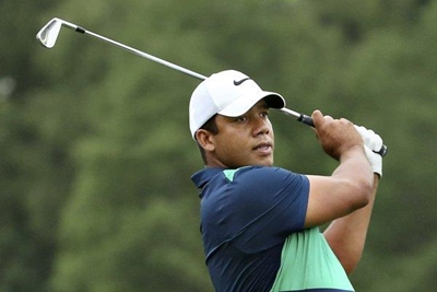Vegas rolls dice to win Canadian Open