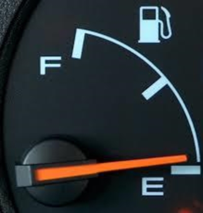 Fuel production strike enters 6th day