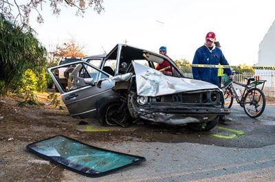Polisieman rig groot skade aan in Prins Albert
