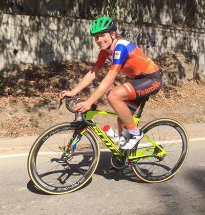 Dutch cyclist Annemiek van Vleuten suffers horror crash in Rio