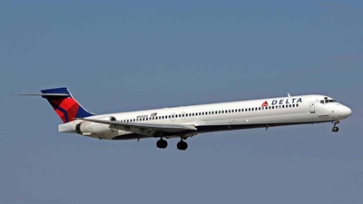 Delta flights grounded after nationwide systems outage