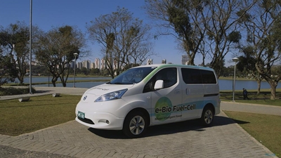 World's first solid-oxide fuel cell vehicle