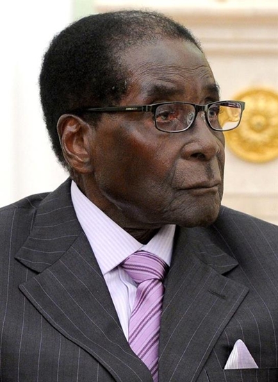 Zimbabwe’s financial problems multiply