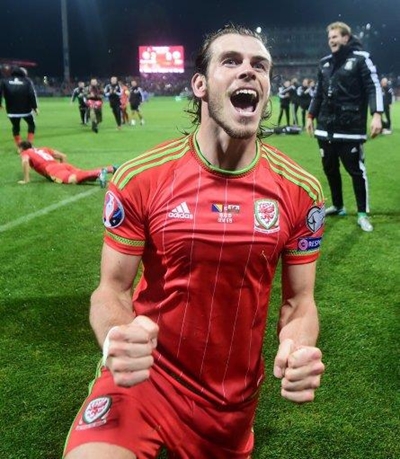 Wales ease to win over Moldova