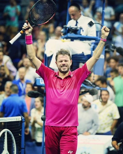 Wawrinka stuns Djokovic to win US Open