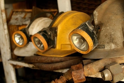 Anxious families want illegal miners to aid Langlaagte rescue