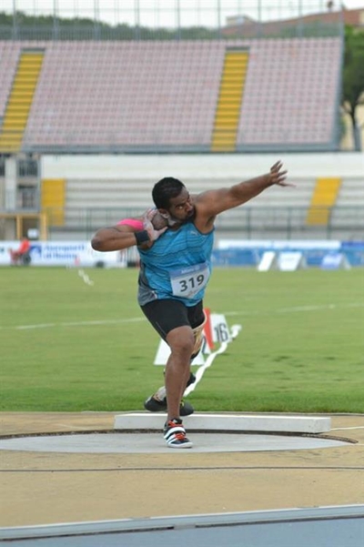 Pillay bags No 7 for Team SA