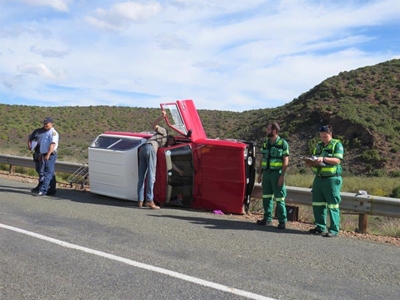 Ou bakkie rol op pad na nuwe eienaar