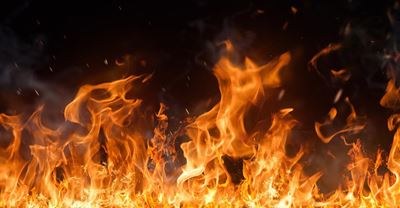 2 Children die in fire