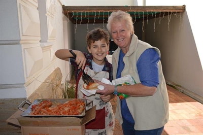 Koerant gee vir Braaidag
