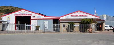 Mosselbaai Paneelkloppers vier 30 jaar in die bedryf