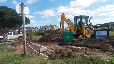 Geduld word gevra met waterprobleem