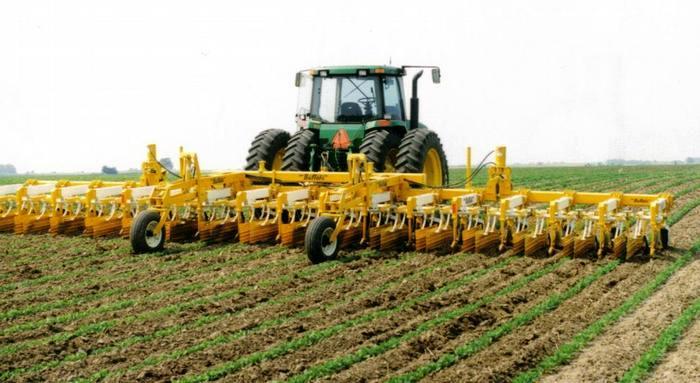 Mechanised agriculture essential in Sub-Saharan Africa | Knysna-Plett ...