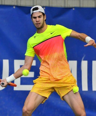 Khachanov clinches maiden title
