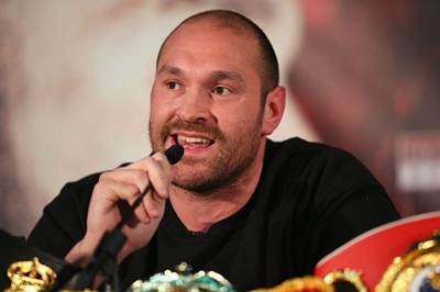Fury makes retirement U-turn