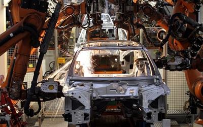 320 new robots to enhance Volkswagen SA production