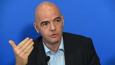Infantino says 32, 40 & 48-team World Cups on the table