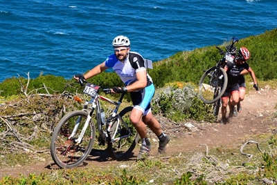 Cape Pioneer Trek started