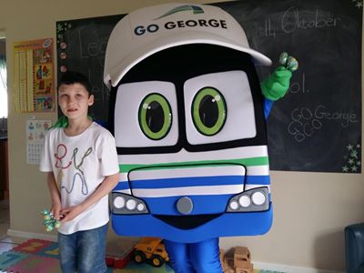 Mascot surprises children at Legacy Centre