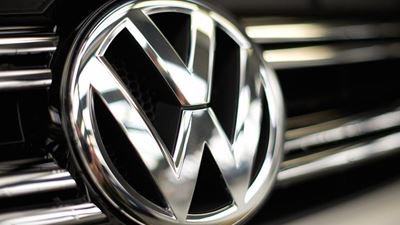 US judge approves massive VW emissions settlement
