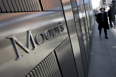 "Platinum sector wage deal credit positive for SA"