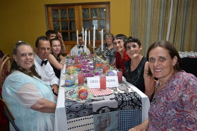 Eljada Nasorg hou Kerspartytjie
