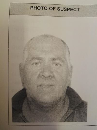 Polisie opsoek na verdagte