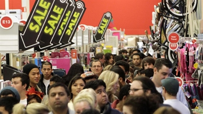Black Friday: Queues & price cuts